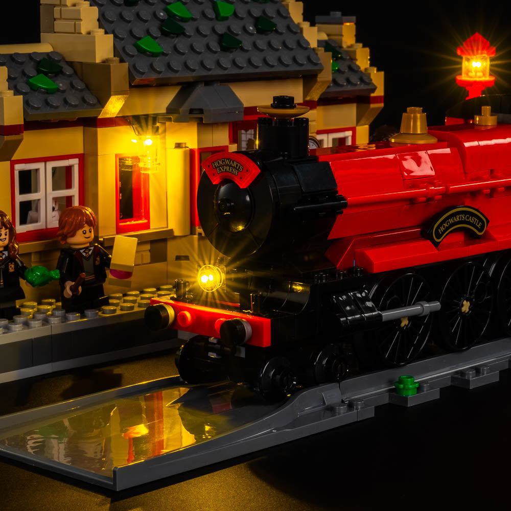 LEGO Harry Potter Hogwarts Express & Hogsmeade Station (76423