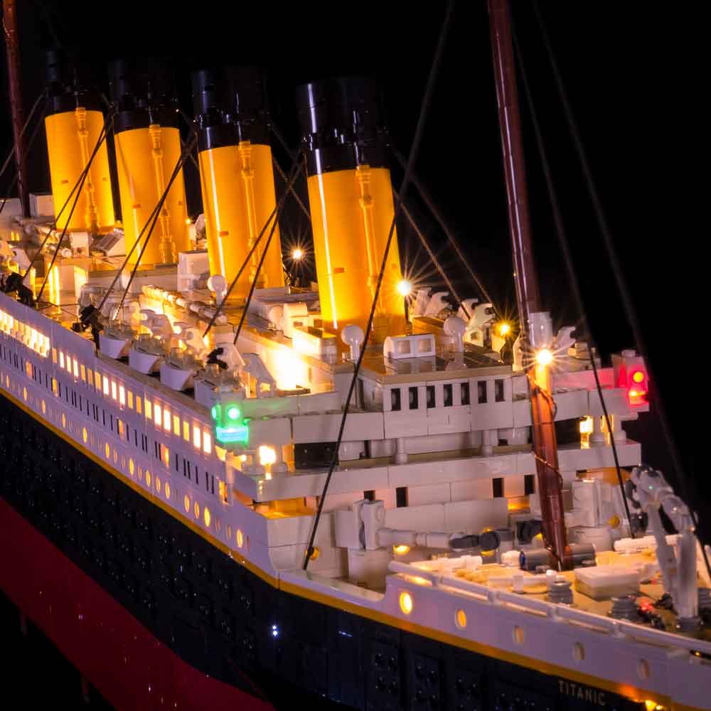 Make a micro LEGO for Adults 10294 Titanic with LEGO Ideas