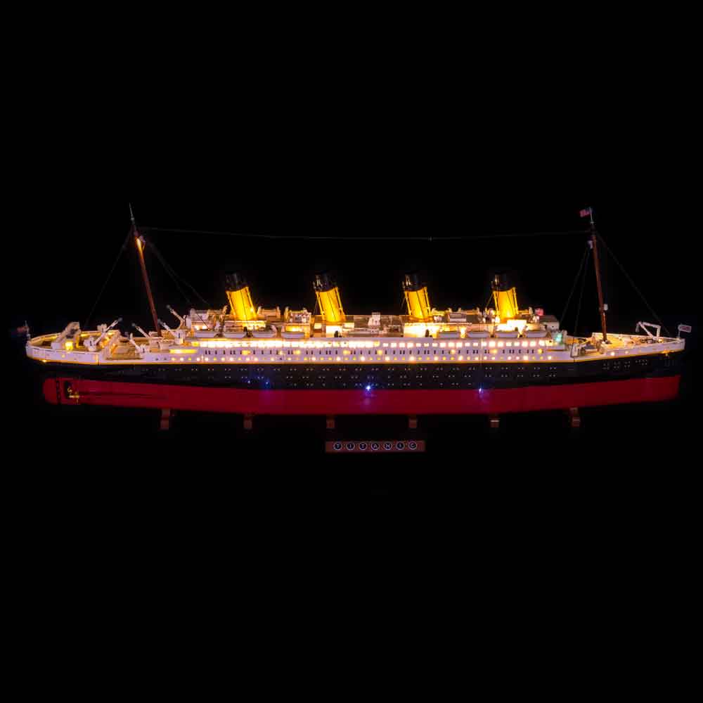 LED Lighting for Lego Creator Expert Titanic Building Kit 10294 (No Lego  Included, Decoration Light Only) BrickBling DIY Lighting Kit for Titanic  Ship for 10294 - Upgraded Version : : Toys & Games