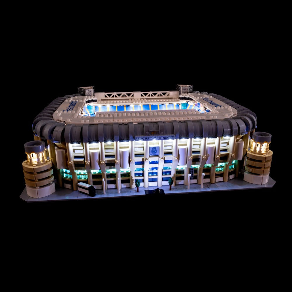 LEGO CREATOR EXPERT: Real Madrid – Santiago Bernabéu Stadium (10299) for  sale online