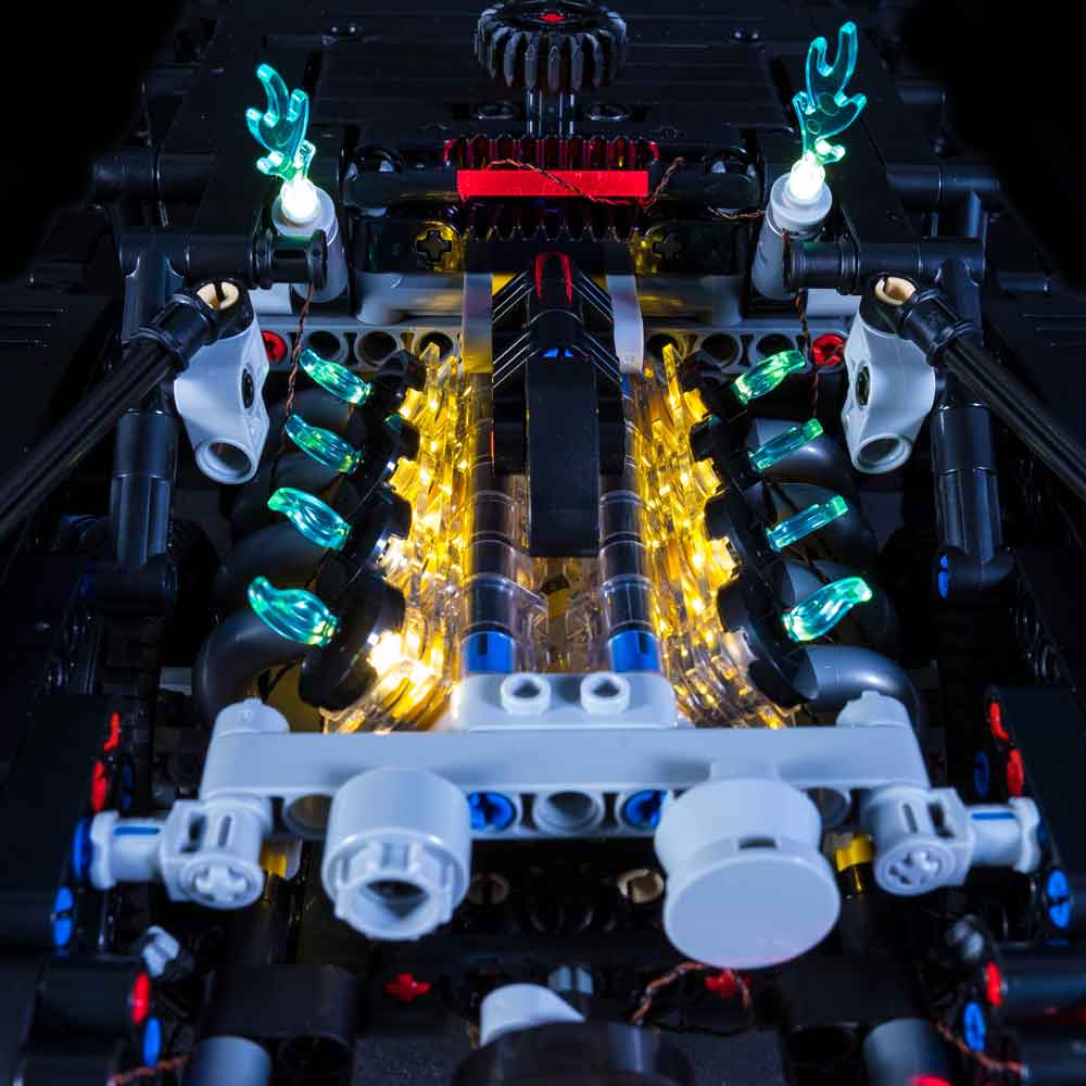 LEGO Technic THE BATMAN - BATMOBILE 42127